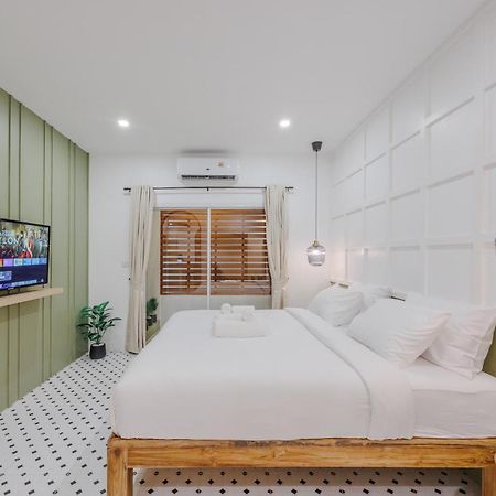 Bania 813 House Hotel Khao Lak Eksteriør billede